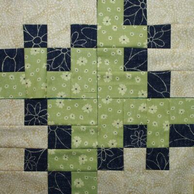 Quick and easy 3 fabric block with green fabric for the centre