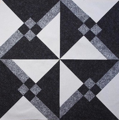 4 Granny's Choice blocks sewn together to make a pinwheel