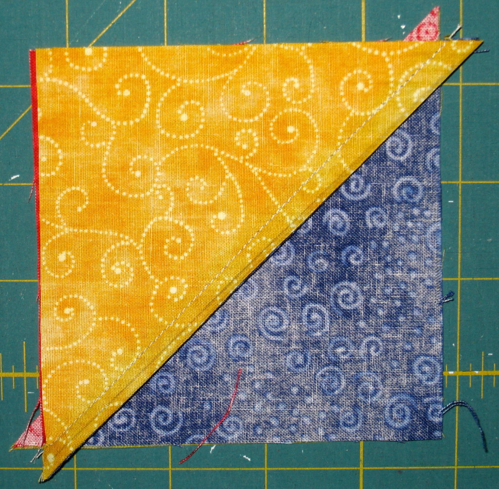 how-to-make-quarter-square-triangles-quilts-by-jen