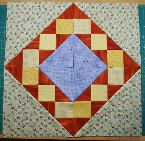 Squares & Triangles Quilt Block - A Perfect Autumn Project | Quilts By Jen