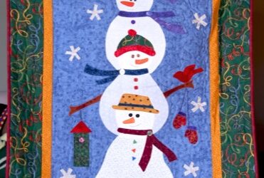 Three Little Snowmen – A Quilted Wall Hanging