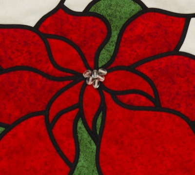 Christmas Pointsettia Stained Glass Wall Hanging | Quilts By Jen