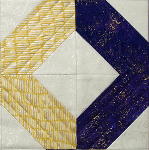 Quilting The X And O Table Topper Quilt | Quilts By Jen